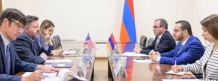 Մխիթար Հայրապետյանը ԱՄՆ դիվանագետի հետ քննարկել է տեխնոլոգիական համագործակցության ընդլայնման հարցեր