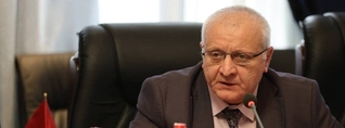 Փաշինյանի նոր ռազմավարությունը՝ Բաքվին հանգստացնել, ընդդիմությանը ջախջախել. Սուրենյանց