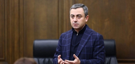 Իշխան Սաղաթելյանի տունը խուզարկել են՝ ԴԱՀԿ-ի պահանջները չկատարելու հիմքով