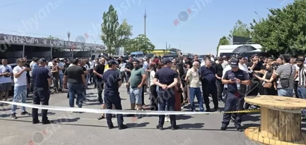 Լարված իրավիճակ՝ «Առինջ մոլ»-ում. հարյուրավոր աշխատակիցներ պատրաստվում են դիմել կտրուկ գործողությունների