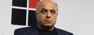Այս պահին խուզարկություն է ընթանում քաղաքագետ, «Մայր Հայաստան»-ի անդամ Երվանդ Բոզոյանի բնակարանում․ Մանուկ Սուքիասյան