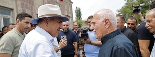Փաշինյանն Արարատի մարզի բնակավայրերում ծանոթացել է իրականացվող ծրագրերի ընթացքին