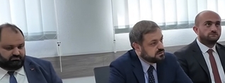 Գևորգ Պապոյանը «Արարատցեմենտում» ներկայացրել է նորանշանակ կառավարիչ Դավիթ Գևորգյանին
