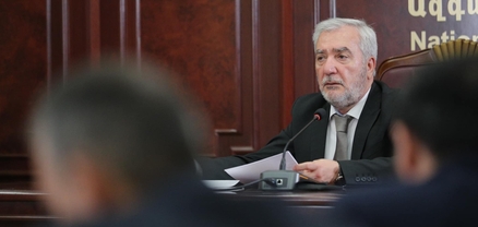 Անդրանիկ Քոչարյանը չի ուզում Ալեն Սիմոնյանի վիճակում հայտնվել. «Հրապարակ»