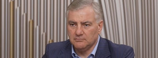 «Ուժեղ Հայաստան»-ը պատրաստվում է առաջին քաղաքական մարտերին. Փակ հանդիպում ղեկավարի հետ. «Ժողովուրդ»
