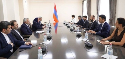 Արարատ Միրզոյանը և ԻԻՀ ԱԳ նախարարի տեղակալը քննարկել են ՀՀ-Իրան համագործակցությունը էներգետիկայի և տրանսպորտի ոլորտներում