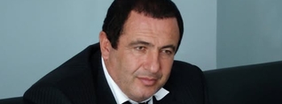 Գագիկ Ծառուկյանի տան քննչական գործողությունները շարունակվում են. նա այս պահին որևէ կարգավիճակ չունի. փաստաբան