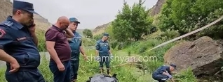 Նոր Հաճնի կամրջի տակ՝ գետի ափին, հայտնաբերվել է կնոջ մարմին
