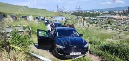 Առեղծվածային ու ողբերգական դեպք՝ Սևանի գերեզմաններում․ հայտնաբերվել է մեքենա, որի մեջ՝ երիտասարդ տղայի մարմին