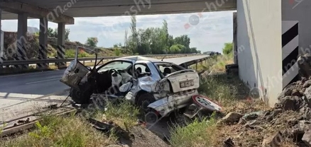 Բախվել են «Mercedes»-ը և «Opel Astra»-ն․ վերջինը բախվել է ապառաժ քարերին․ կա վիրավոր