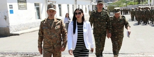 Անահիտ Մանասյանն այցելել է ՊՆ հատուկ բանակային կորպուսի ենթակա զորամաս