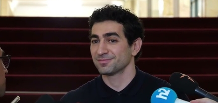 Շատ էին ուզում հորս դատարան բերել, բժիշկներն ասացին՝ չի կարելի. Լևոն Քոչարյան
