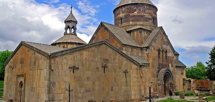 Կեչառիսի վանական համալիրում Փաշինյանը ներկա է եղել պատարագին