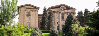 «Ժողովուրդ». Խորհրդարանում այս օրերին զբաղված են աշխատասենյակների վերաբաշխմամբ