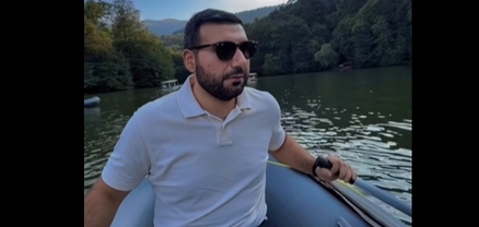 Վահագն Ալեքսանյանը՝ Պարզ լճում նավարկելիս