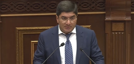 Կոնջորյանն ասում ա՝ փող չի տրվել «Հայփոստ»-ին, ուրանո՞ւմ եք․ Մանուկյան