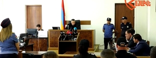 Քաղբանտարկյալ Ավետիք Չալաբյանի խափանման միջոցի գործով դատական նիստը․ Ուղիղ