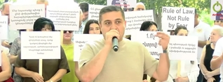Կան մարդիկ, ովքեր պայքարելով իրենց ապագայի համար այսօր հայտնվել են բանտում
