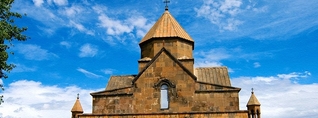 Կիրակնօրյա Պատարագներ՝ թեմական եկեղեցիներում