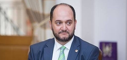 Հարությունյան Արայիկն ասում ա՝ մենք զգացինք, որ նախկինները ուզում են բուհերը քաղաքականապես զավթեն