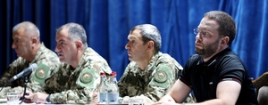Շարունակվում են Էդվարդ Ասրյանի հանդիպումները ժամկետային զինծառայող ջոկերի հրամանատարների հետ