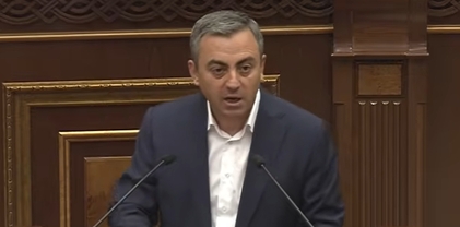Քարտեզը վերցրել, ընկել եք հետևներիցս․ Իշխան Սաղաթելյան