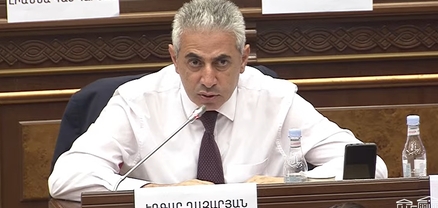 Էջմիածնի Մայր Տաճարի վերանորոգման վրա ՀՀ պետական բյուջեն ծախսել ա 0 դրամ
