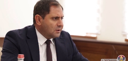 Խորհրդակցություն՝ բանակի նոր համազգեստի ներդրման ընթացքի վերաբերյալ
