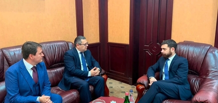 Վահան Կոստանյանը Կիևում շարունակում է քաղաքական հանդիպումները