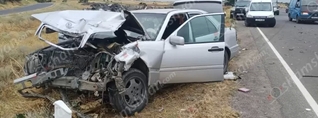 Եղվարդի կամրջի մոտ բախվել են Mercedes-ը և «ԳԱԶ 2410»-ը․ 3 վիրավորներից 2-ն անչափահասներ են