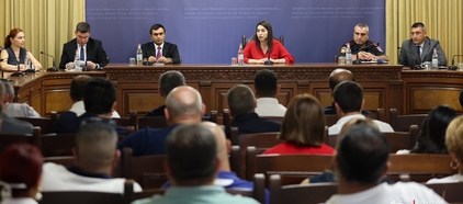 Վարորդական իրավունք ստանալու քննությունից առաջ ավտոդպրոցում սովորելը պարտադիր կլինի․ նախարար