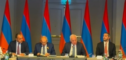 Նիկոլ Փաշինյանը մասնակցել է «Հայաստան» համահայկական հիմնադրամի հոգաբարձուների խորհրդի հերթական նիստին