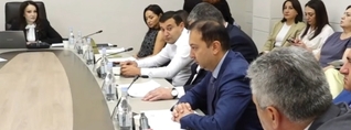 Զսպվածությո՛ւն ցուցաբերեք, ցինիկ որակում տալու հարցում՝ առավել ևս. Հարցիս պատասխանեք. Ղազարյանը՝ Մանավազյանին
