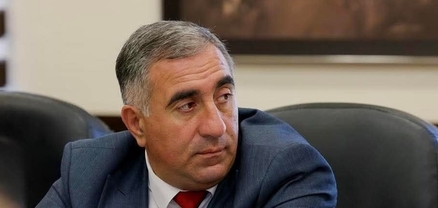 Երեկ Գեղարքունիքում ձերբակալված ԿԳՄՍ վարչության պետին և դպրոցի տնօրեններից մեկին կալանավորել են
