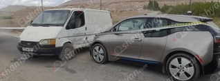 Նոր Ուղի բնակավայրում բախվել են «BMW»-ն և «Ford Transit»-ը․ կա վիրավոր