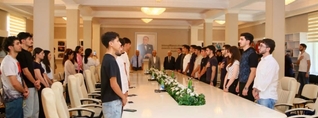 Սենց էլ պատրաստում են «խաղաղության» չէ՞. մի ողջ սերունդ մեծանում է՝ մտածելով, թե իբր Հայաստանը իր «պատմական հողն է».  Հայրապետյան
