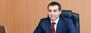 Հովիկ Աբրահամյանի որդին կշարունակի մնալ կալանքի տակ․ դատարանը մերժել է փաստաբանների բողոքը