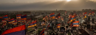 Արցախի տարելիցը՝ Եռաբլուրում․ «Ուժեղ Հայաստան» կուսակցության ներկայացուցիչների հարգանքի տուրքը
