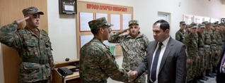 Պապիկյանը ուսումնական կենտրոնի հրամկազմին տվել է հանձնարարականներ