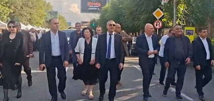 Վարդան Ղուկասյանի փեսան մասնակցում է կառավարության կազմակերպած միջոցառմանը
