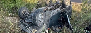Երևան-Մեղրի ճանապարհին «ՈւԱԶ»-ը բախվել է քարերին և գլխիվայր հայտնվել թփերի մեջ․ կան վիրավորներ․ shamshyan.com