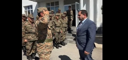 Պաշտպանության նախարարը անակնկալ ստուգայցով եղել է ՊՆ ուսումնական զորամասերից մեկում