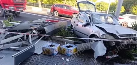 Երևանում 33-ամյա վարորդը Opel-ով մխրճվել է CPS բենզալցակայանի մեջ․ կա վիրավոր