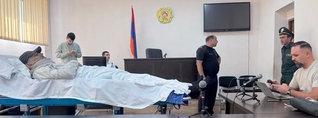 Գագիկ Խաչատրյանին կրկին պատգարակով դատարան են տարել․ նիստ է ընթանում