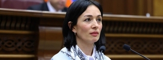 Տեղյա՞կ է Ժաննա Անդրեասյանը, որ հայ դպրոցականները հայատառ չեն գրում․ «Ժողովուրդ»