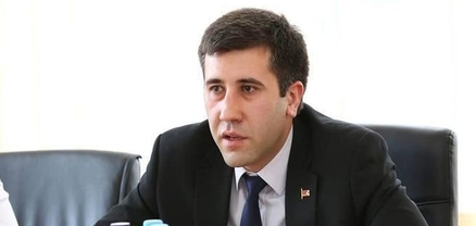 Դուք, Հ1-ի ղեկավարություն, Հայաստանի ադրբեջանացման կեղտոտ գործի հանձնակատարներն եք. Մելիքյան