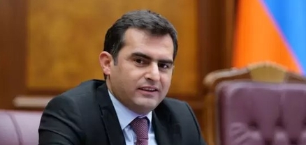 Ուրախ եմ տեղեկացնել, որ սկսում եմ ճանապարհի նոր փուլ․ Հակոբ Արշակյան