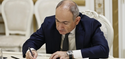 Փաշինյանը պաշտոնից ազատել է Ֆինանսների փոխնախարարի ժամանակավոր պաշտոնակատարին
