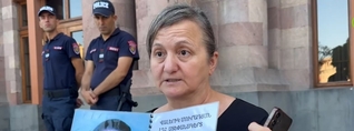 Մեր գործերով արդար քննություն չի իրականացվել. իմ քրեական գործը արդեն 16 տարի է՝ նախաքննության փուլում է. սևազգեստ մայր