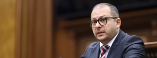 «Ուժեղ Հայաստանի» պատգամավոր Ռուբեն Մխիթարյանն ընտրվեց հանձնաժողովի նախագահ